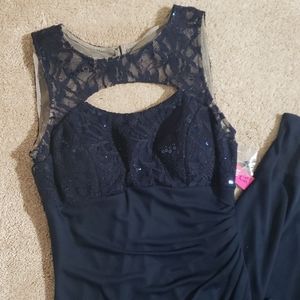 *NEW* Morgan & Co party dress